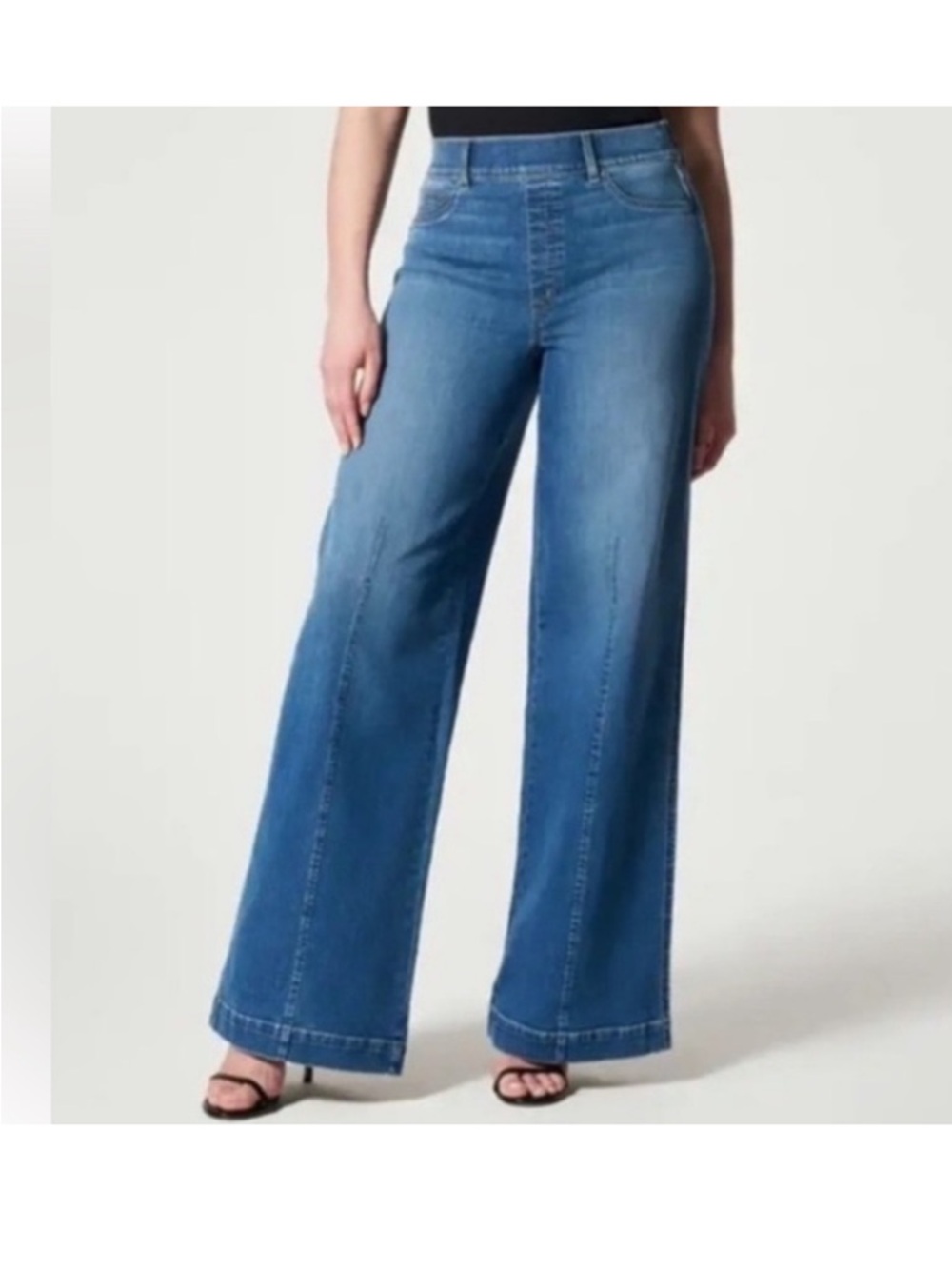 Spanx  Wide Leg Front Seam Pull On Jeans. L